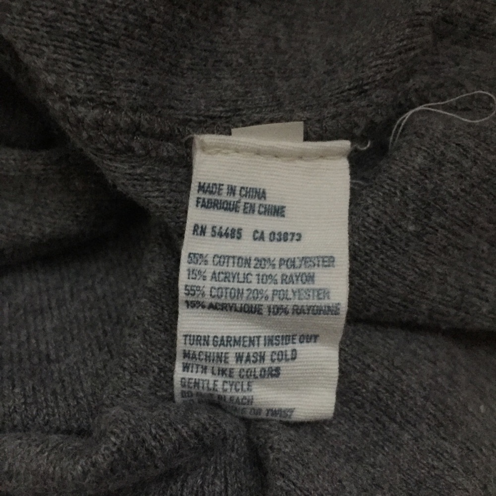 AEO Sweater - Picture 4 of 4